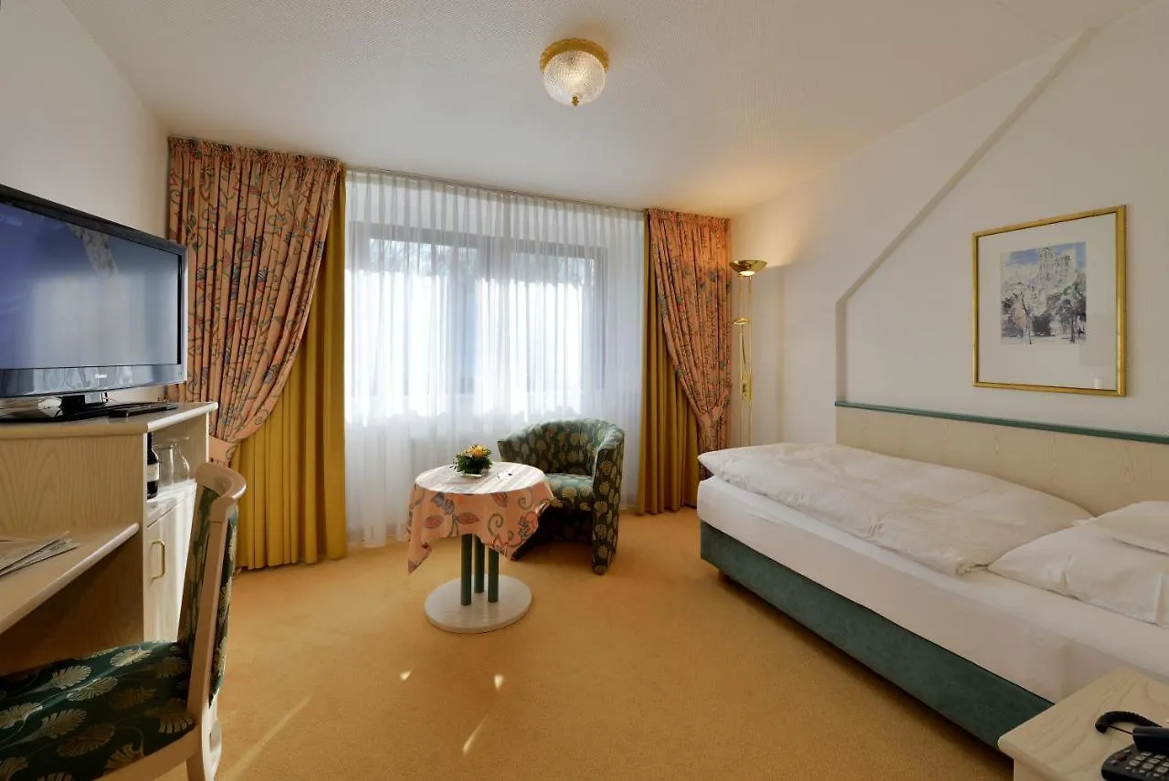 Hotel Spiegel Keulen 4*,